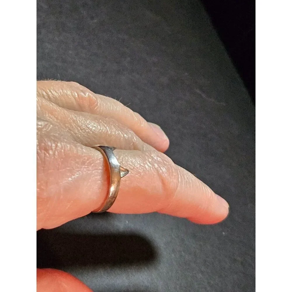 Unbranded adorable silver